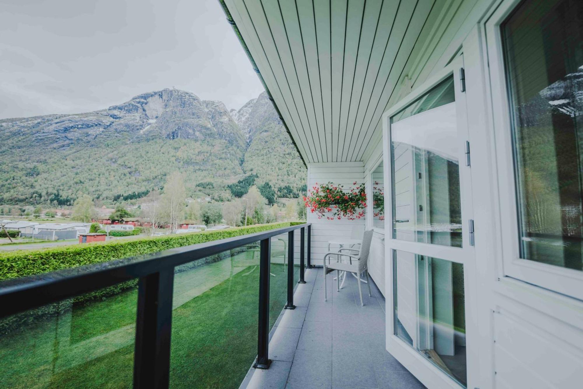 Loen Apartments Eksteriør billede